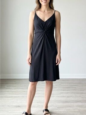 H&M Black Twist Front V-Neck Mini Dress Medium Sleeveless Jersey LBD Minimalist